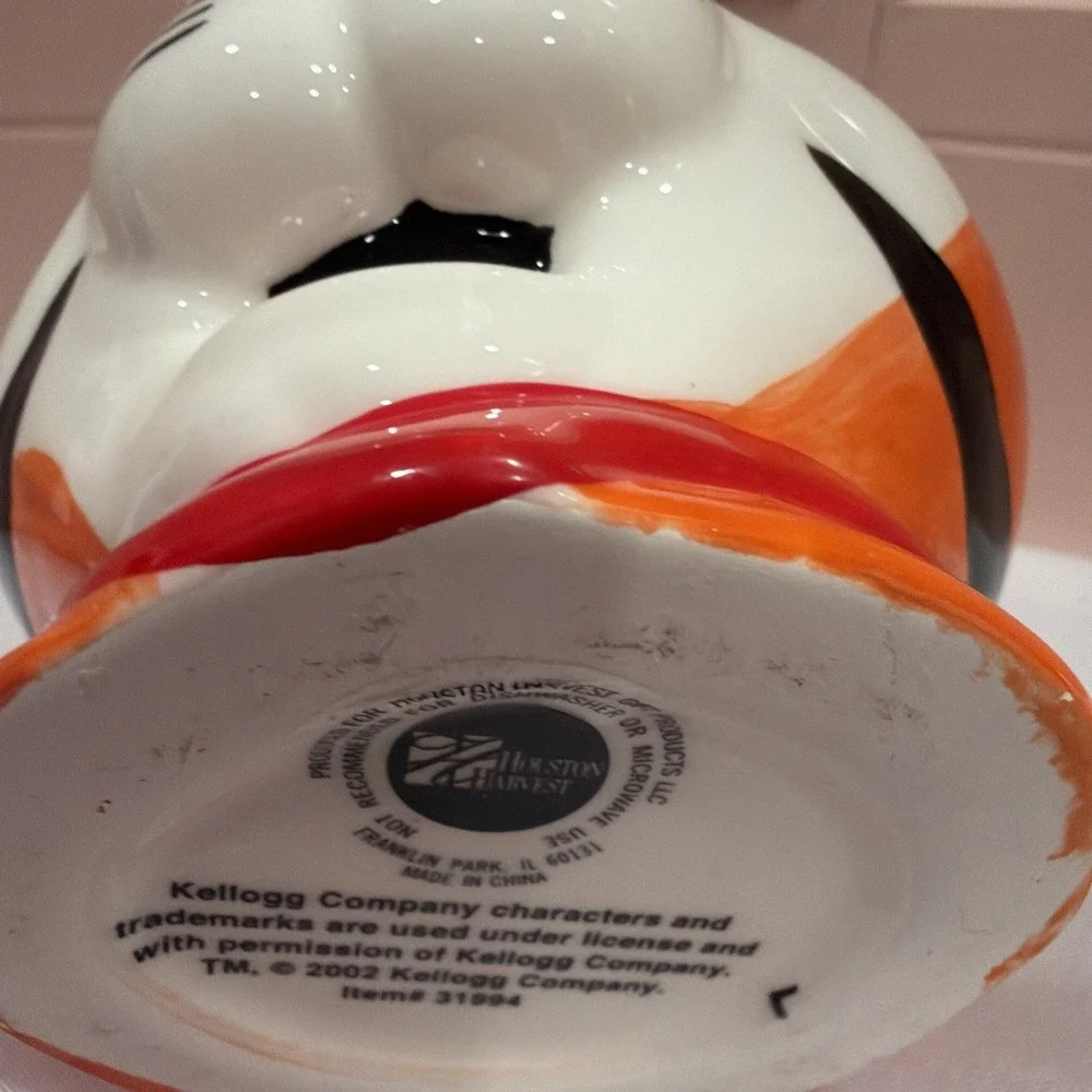 Tony the Tiger and Toucan Sam Kellogg's Cereal Suger, Milk Servers Y2K Porcelain